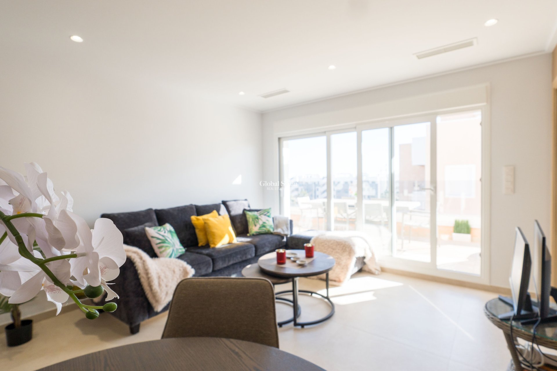 Wederverkoop - APPARTEMENT -
GUARDAMAR DEL SEGURA - El Raso