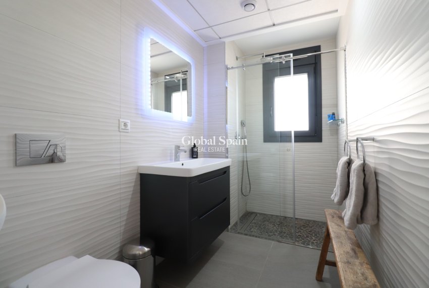 Wederverkoop - APPARTEMENT -
Guardamar del Segura - Guardamar del Segura - Town