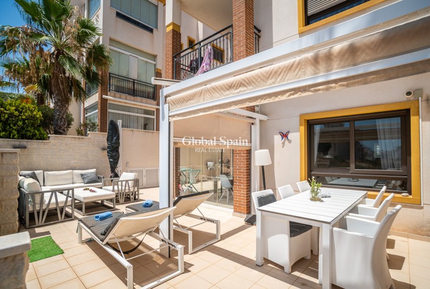 Wederverkoop - APPARTEMENT -
GUARDAMAR DEL SEGURA - Guardamar del Segura