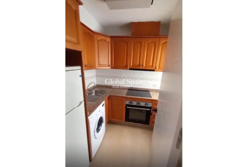 Wederverkoop - APPARTEMENT -
GUARDAMAR DEL SEGURA - Guardamar Playa