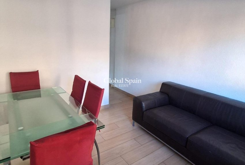 Wederverkoop - APPARTEMENT -
GUARDAMAR DEL SEGURA - Guardamar Playa