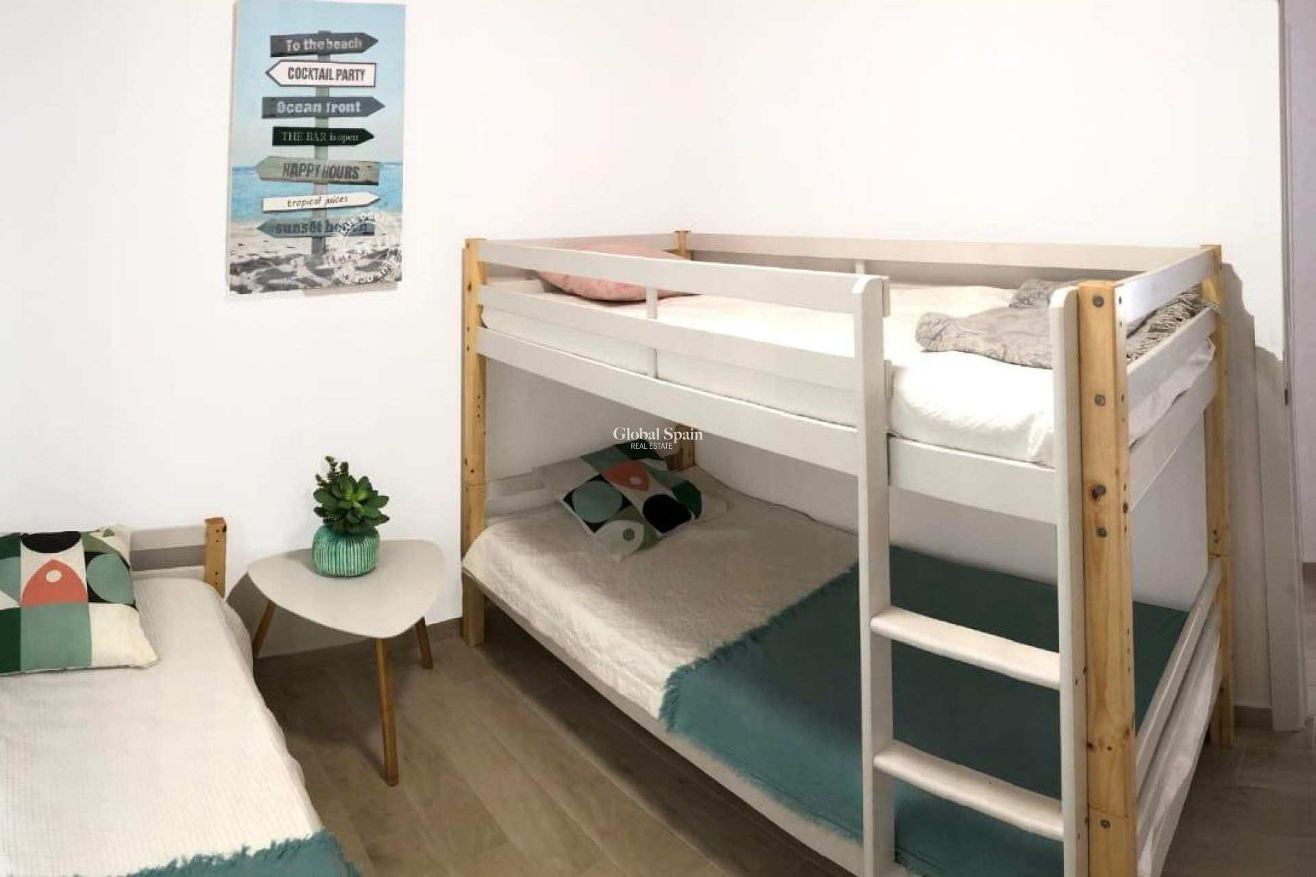 Wederverkoop - APPARTEMENT -
GUARDAMAR DEL SEGURA - Guardamar Playa