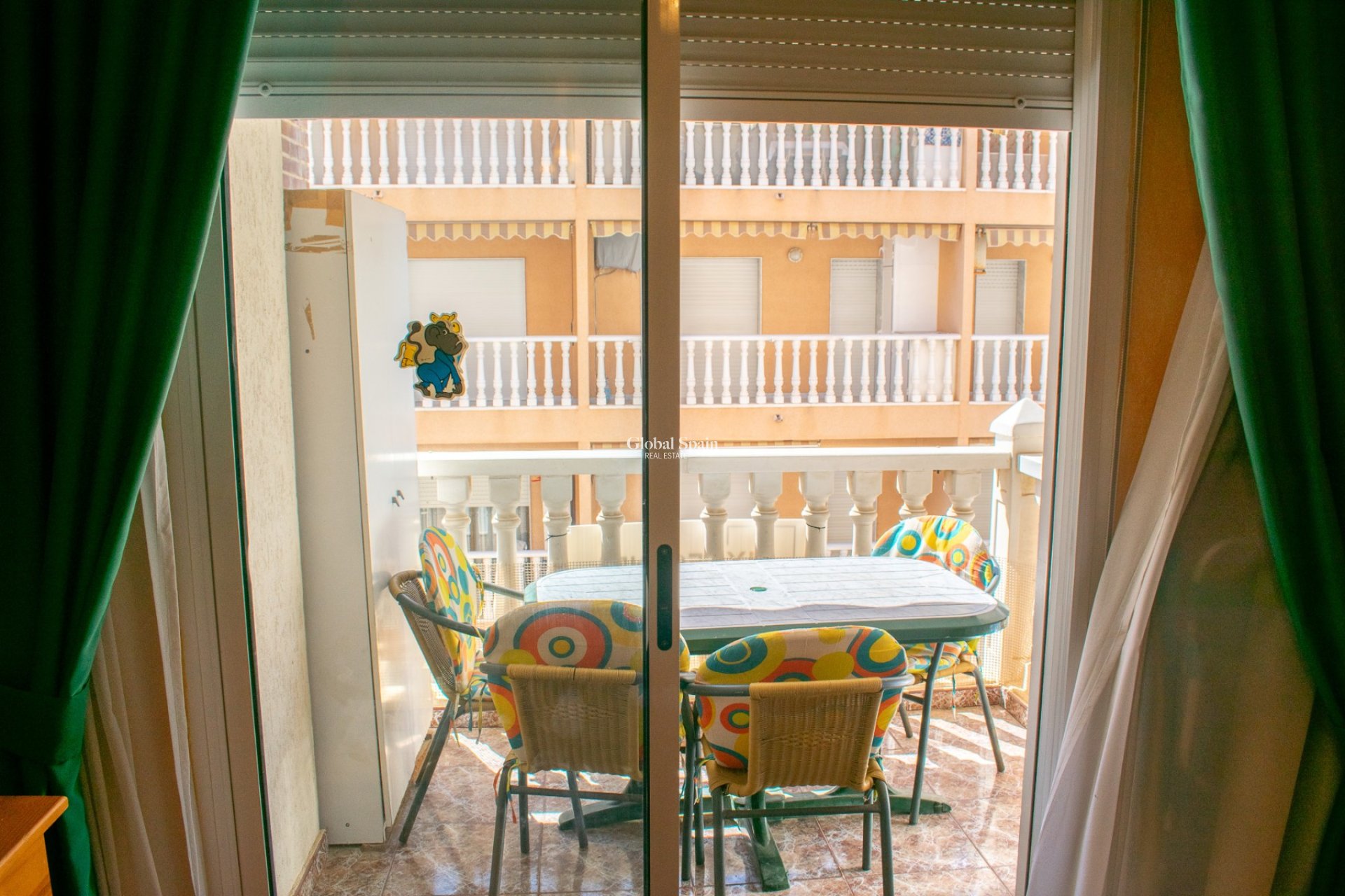 Wederverkoop - APPARTEMENT -
GUARDAMAR DEL SEGURA - Guardamar pueblo