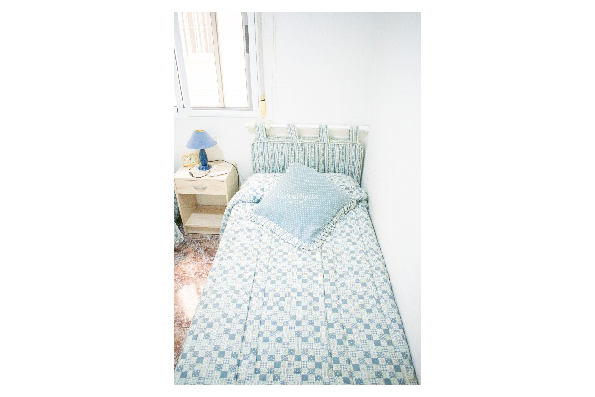 Wederverkoop - APPARTEMENT -
GUARDAMAR DEL SEGURA - Guardamar pueblo