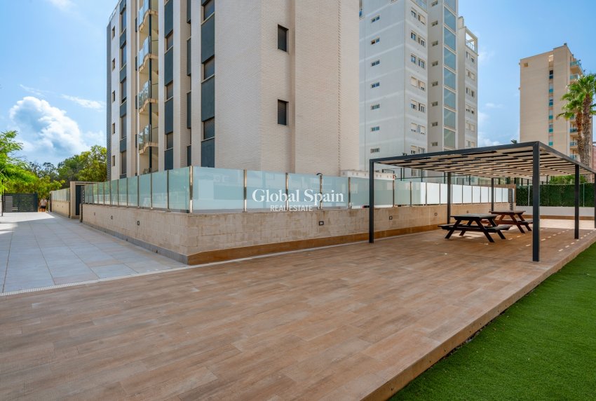 Wederverkoop - APPARTEMENT -
GUARDAMAR DEL SEGURA - Guardamar