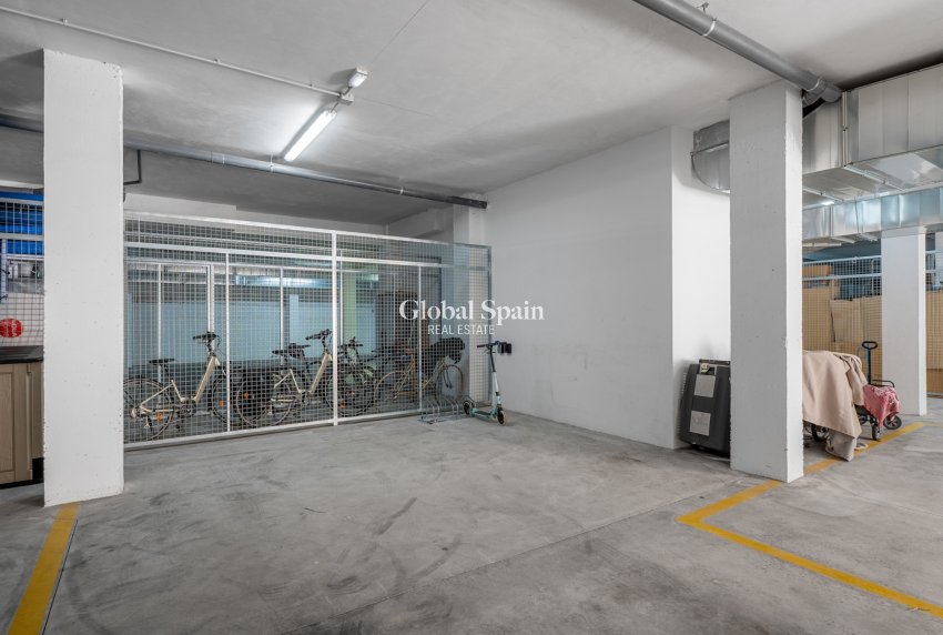 Wederverkoop - APPARTEMENT -
GUARDAMAR DEL SEGURA - Guardamar