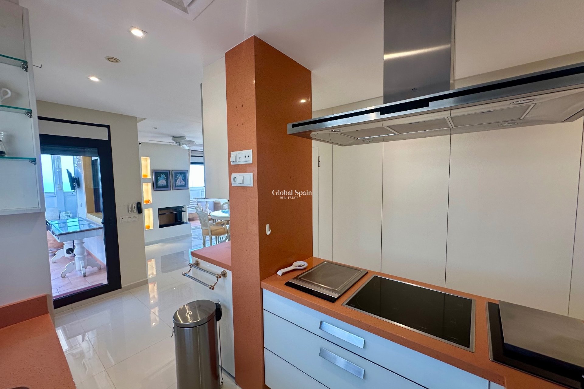 Wederverkoop - APPARTEMENT -
GUARDAMAR DEL SEGURA - Marjal Beach