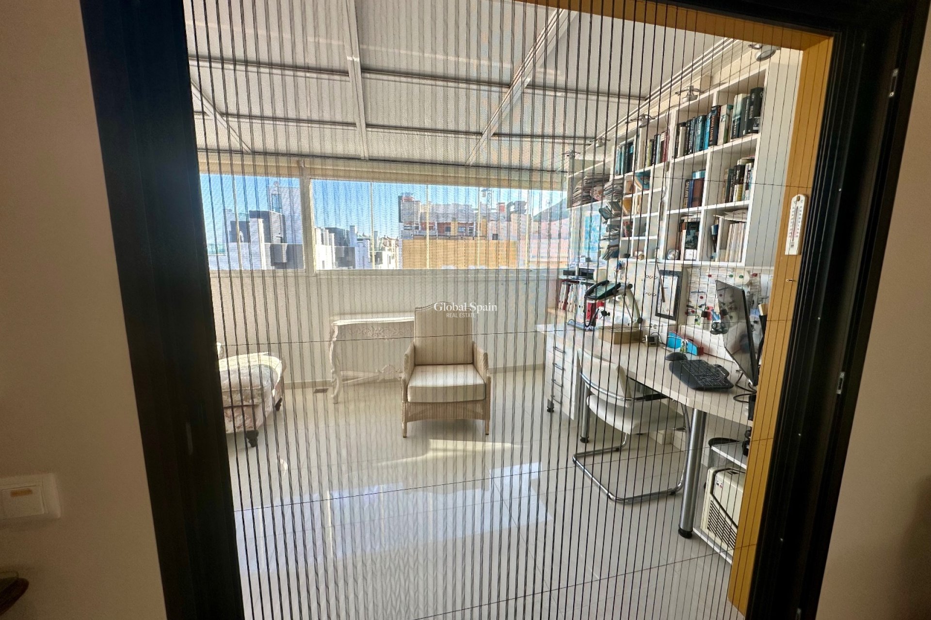 Wederverkoop - APPARTEMENT -
GUARDAMAR DEL SEGURA - Marjal Beach