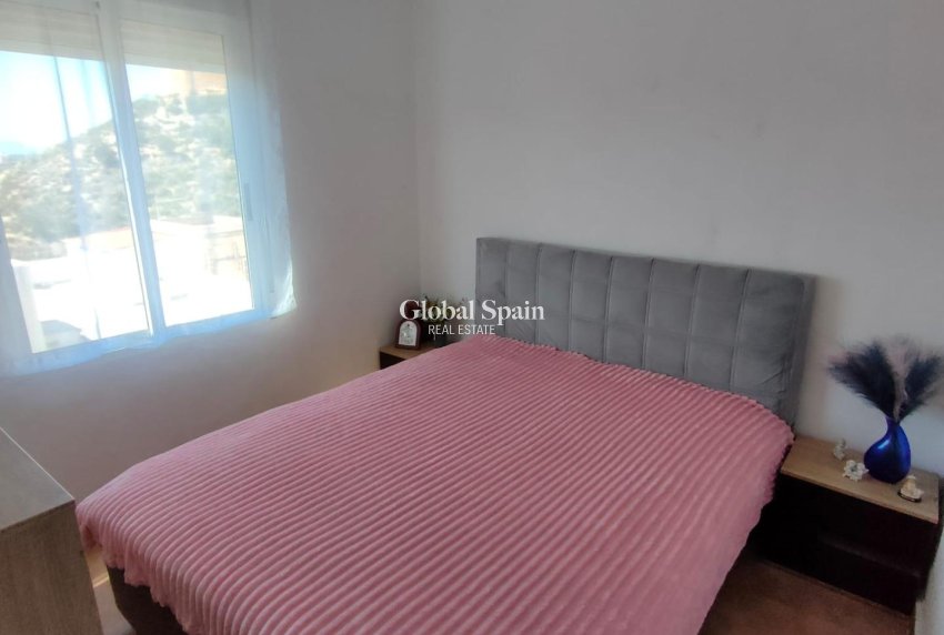 Wederverkoop - APPARTEMENT -
GUARDAMAR DEL SEGURA - Zona Pueblo