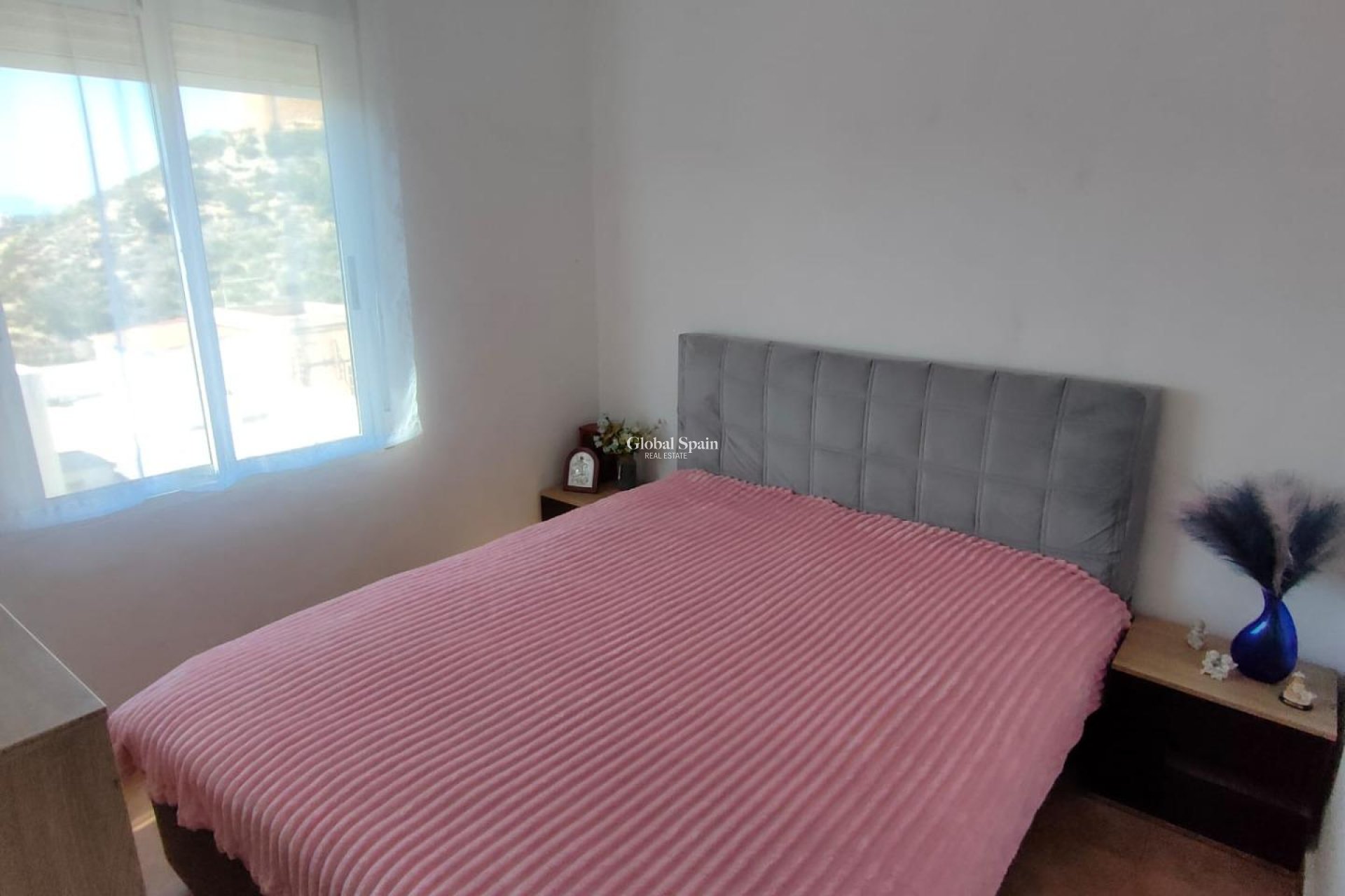 Wederverkoop - APPARTEMENT -
GUARDAMAR DEL SEGURA - Zona Pueblo