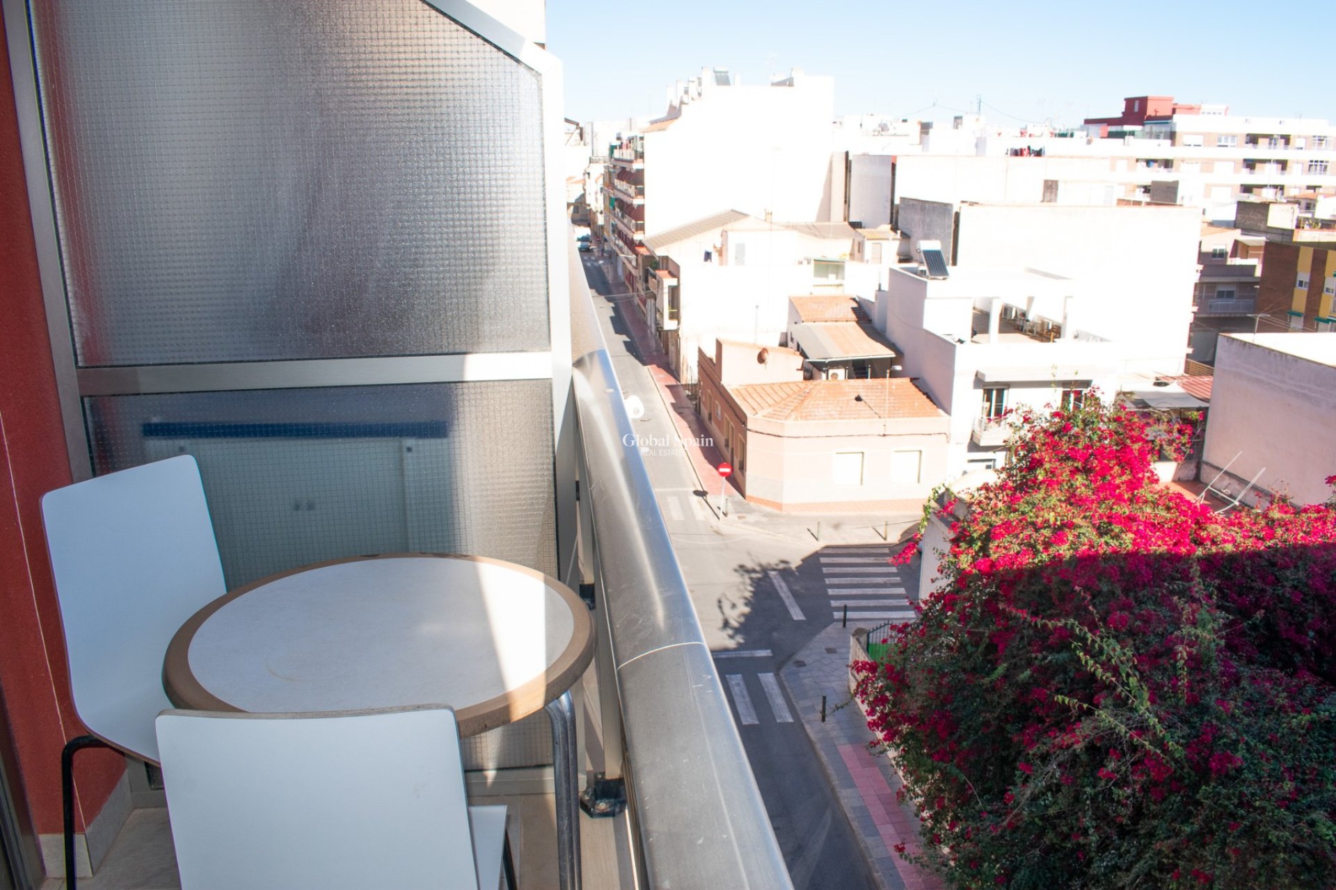 Wederverkoop - APPARTEMENT -
GUARDAMAR DEL SEGURA