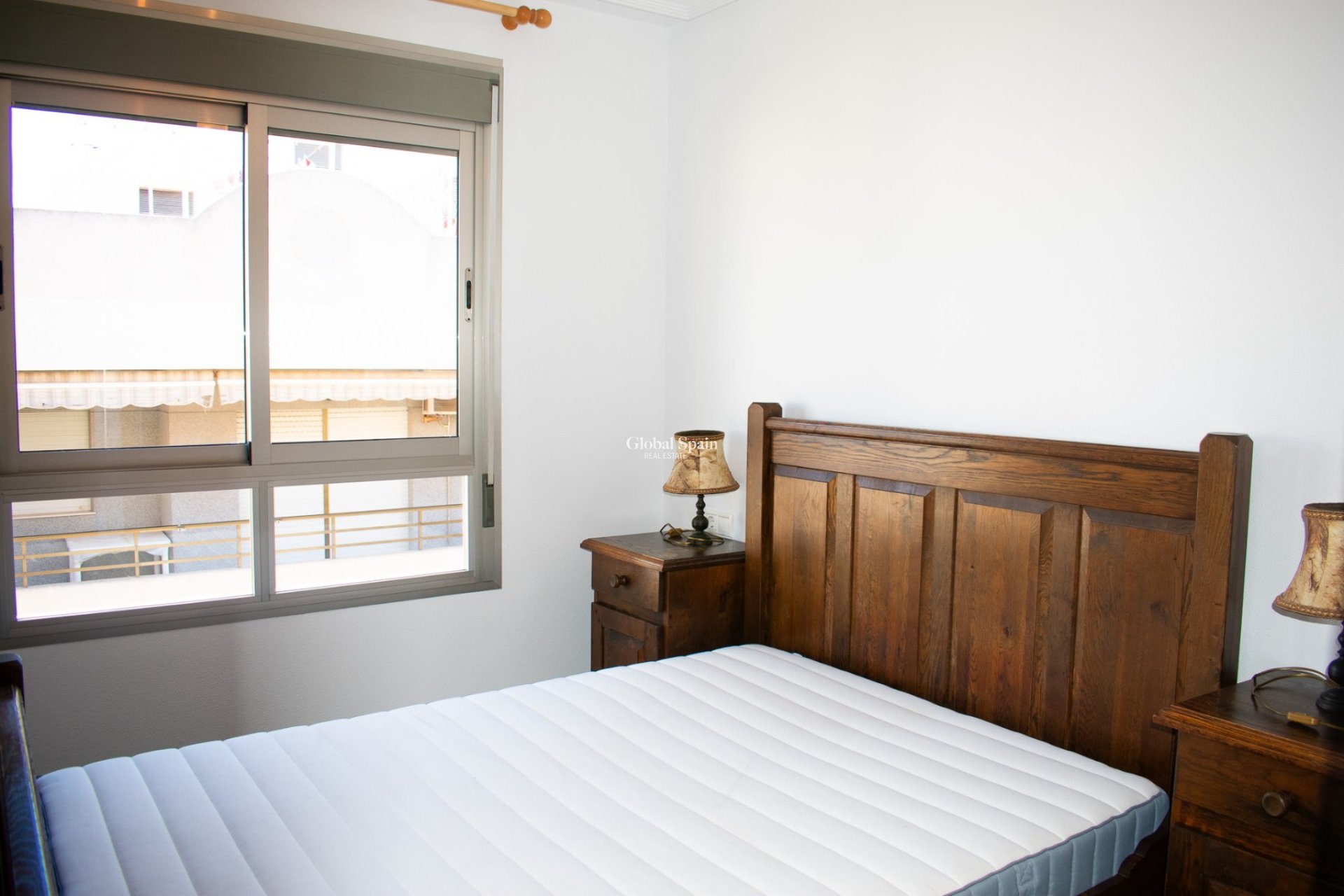 Wederverkoop - APPARTEMENT -
GUARDAMAR DEL SEGURA