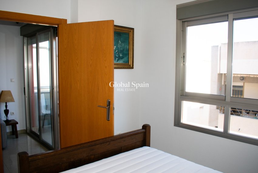 Wederverkoop - APPARTEMENT -
GUARDAMAR DEL SEGURA