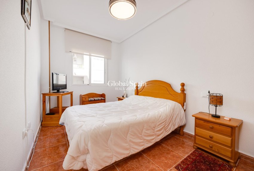 Wederverkoop - APPARTEMENT -
GUARDAMAR DEL SEGURA