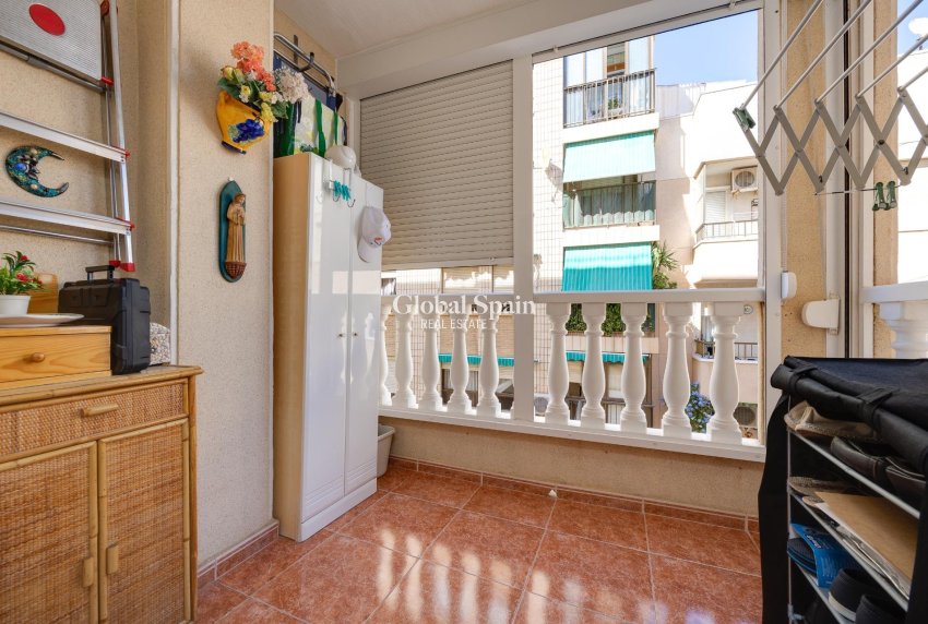 Wederverkoop - APPARTEMENT -
GUARDAMAR DEL SEGURA