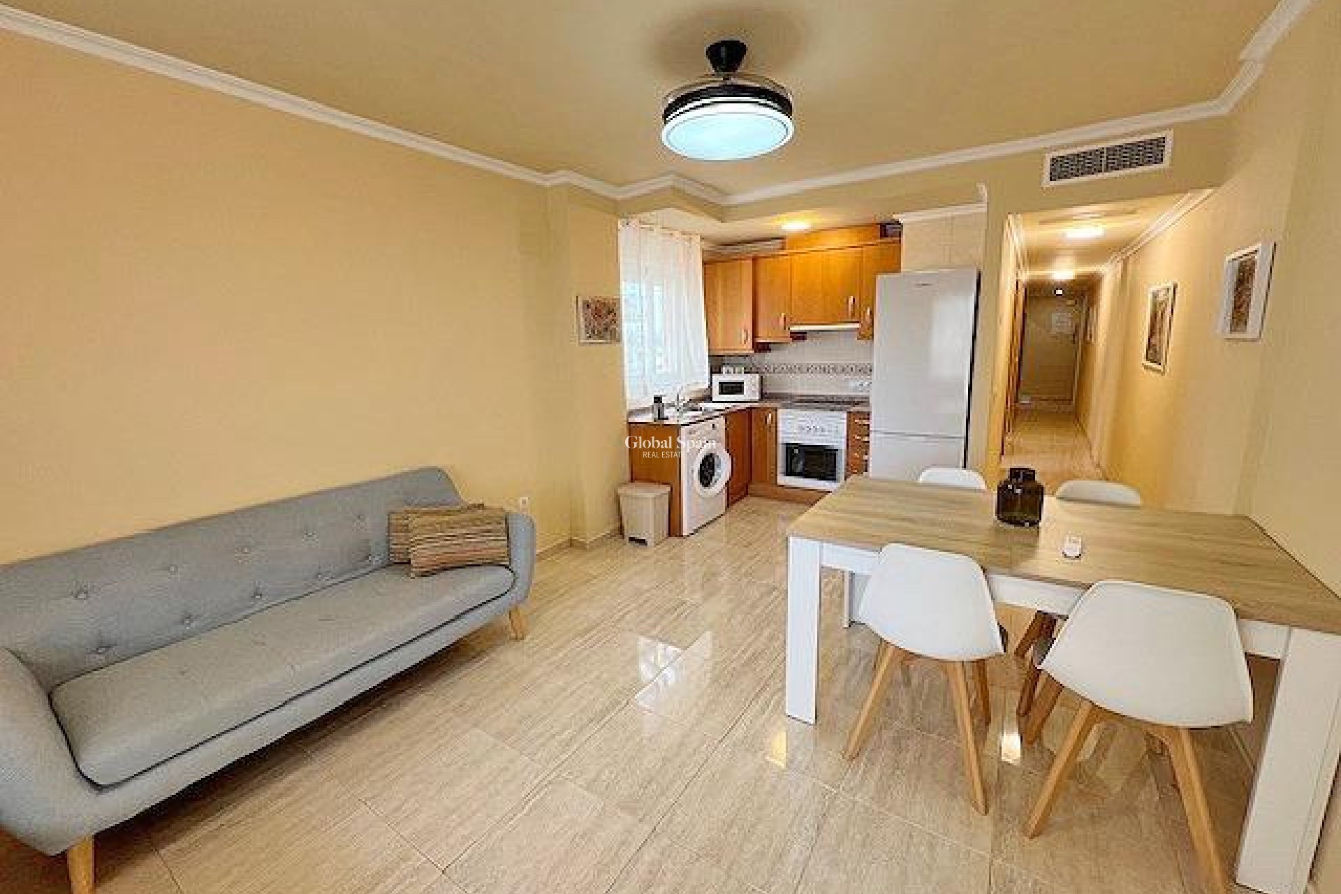 Wederverkoop - APPARTEMENT -
GUARDAMAR DEL SEGURA