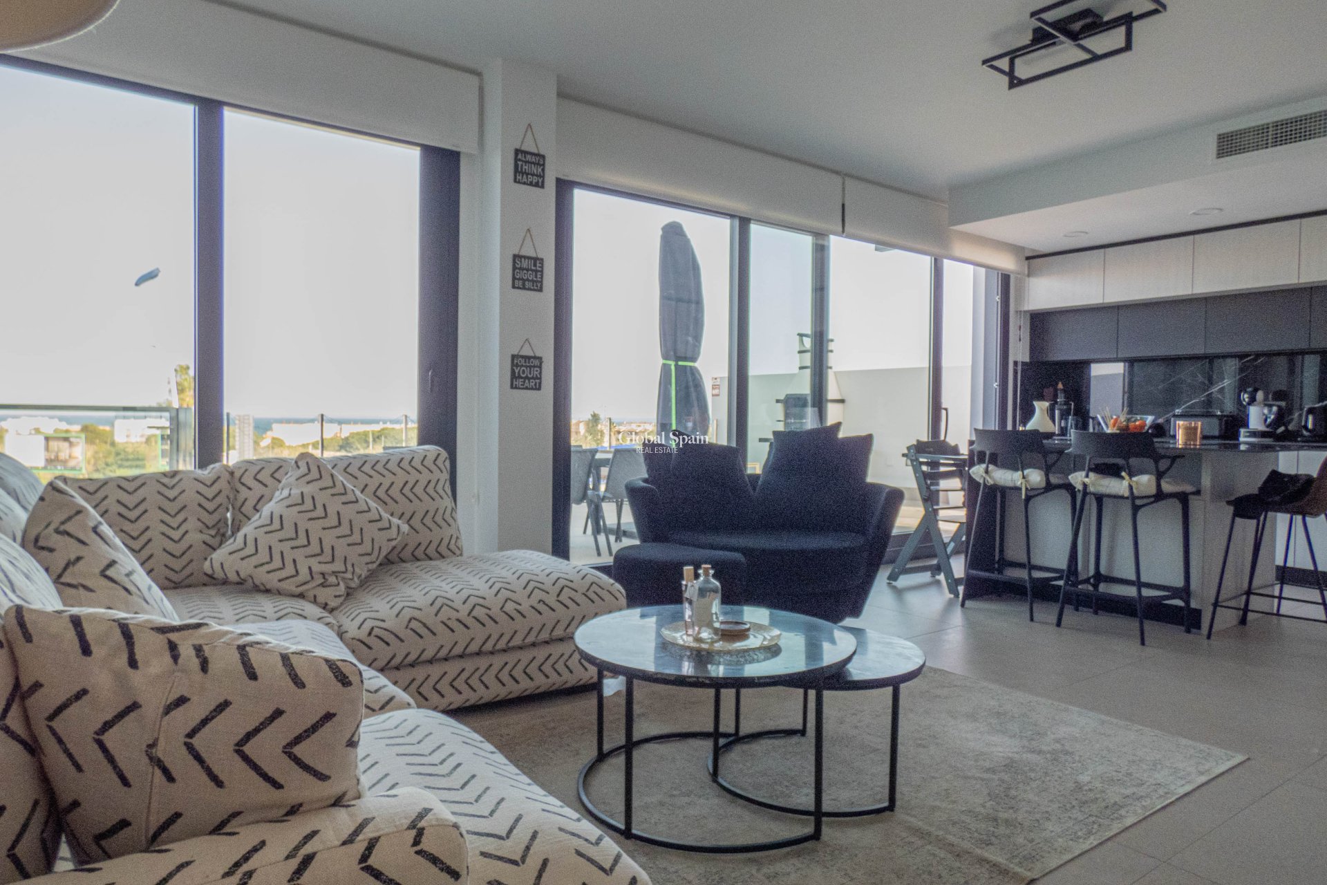 Wederverkoop - APPARTEMENT -
GUARDAMAR DEL SEGURA