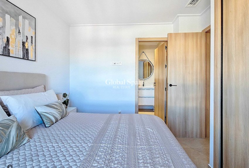 Wederverkoop - Appartement -
Guardamar del Segura