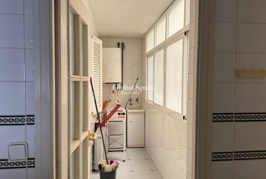 Wederverkoop - APPARTEMENT -
Illetas - optional location detail