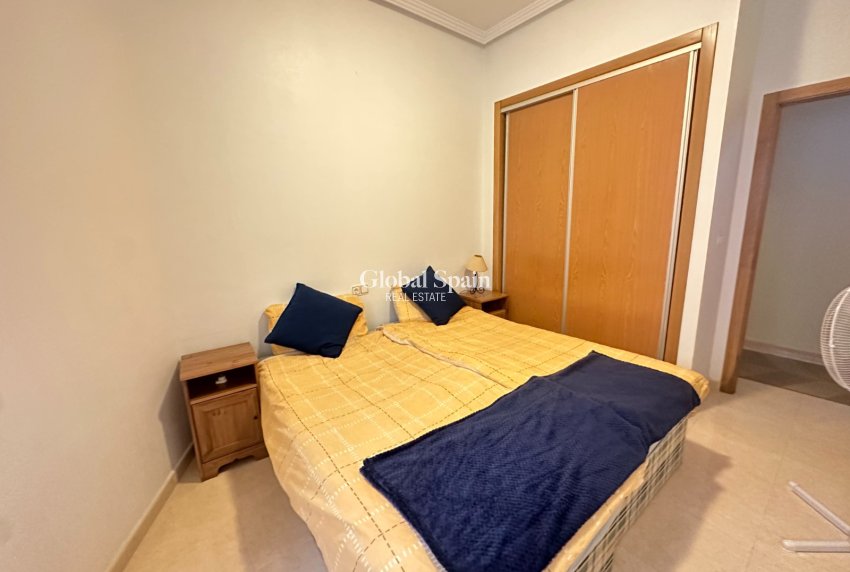 Wederverkoop - APPARTEMENT -
JACARILLA - Inland