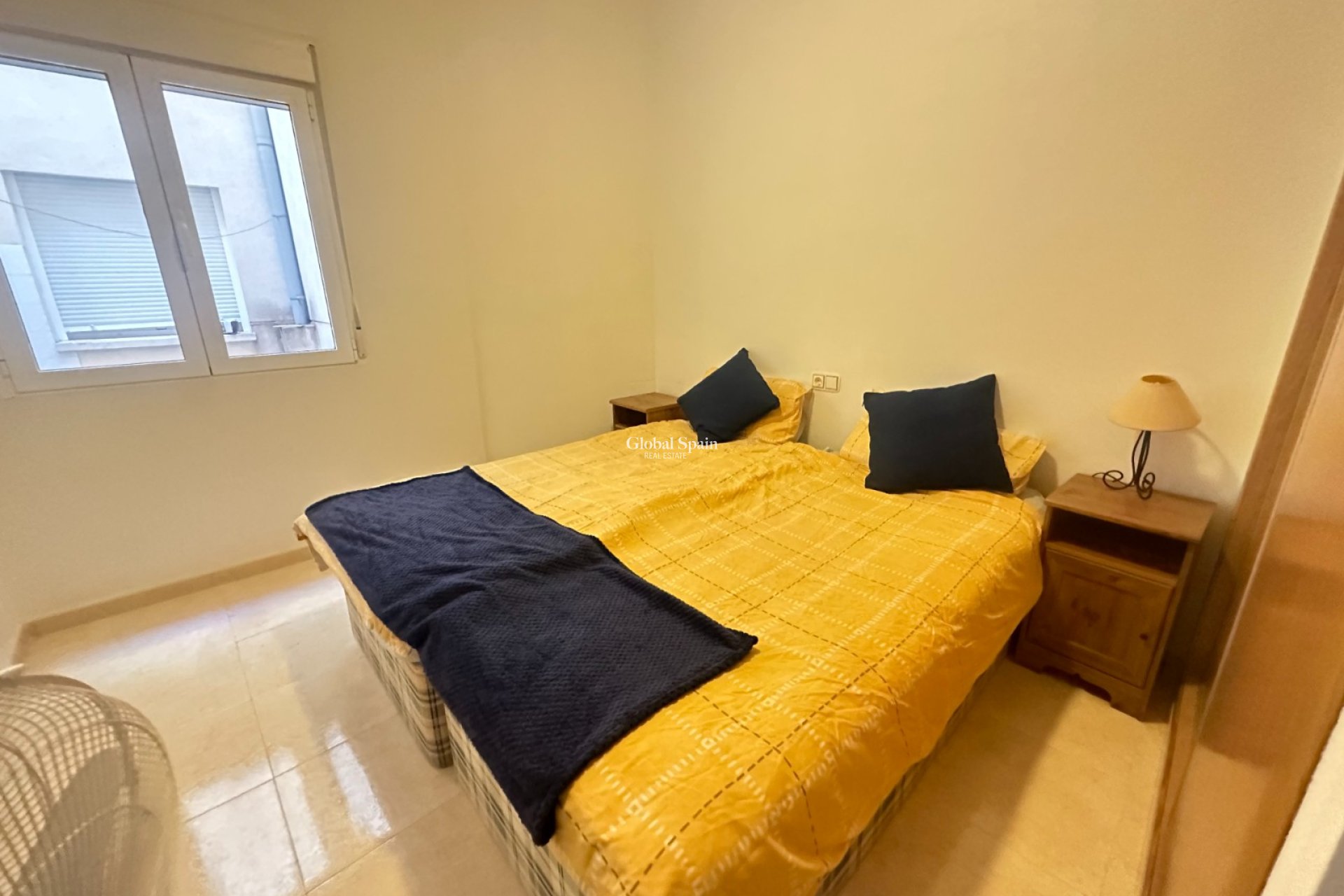 Wederverkoop - APPARTEMENT -
JACARILLA - Inland