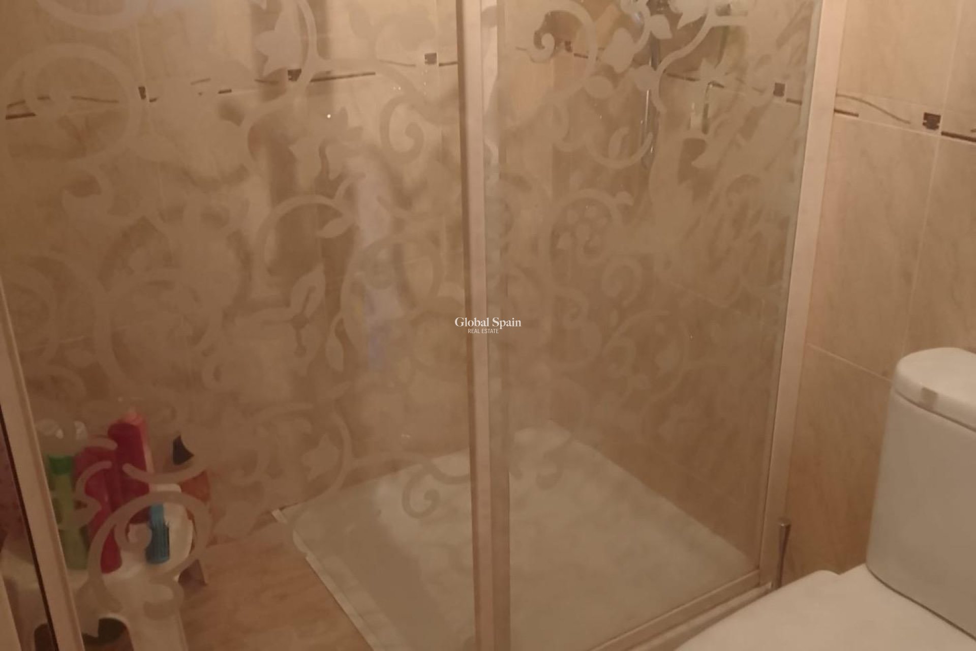 Wederverkoop - APPARTEMENT -
JACARILLA - Jacarilla