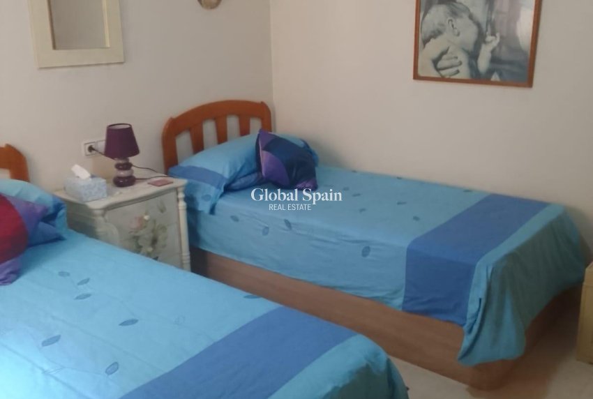 Wederverkoop - APPARTEMENT -
JACARILLA - Jacarilla