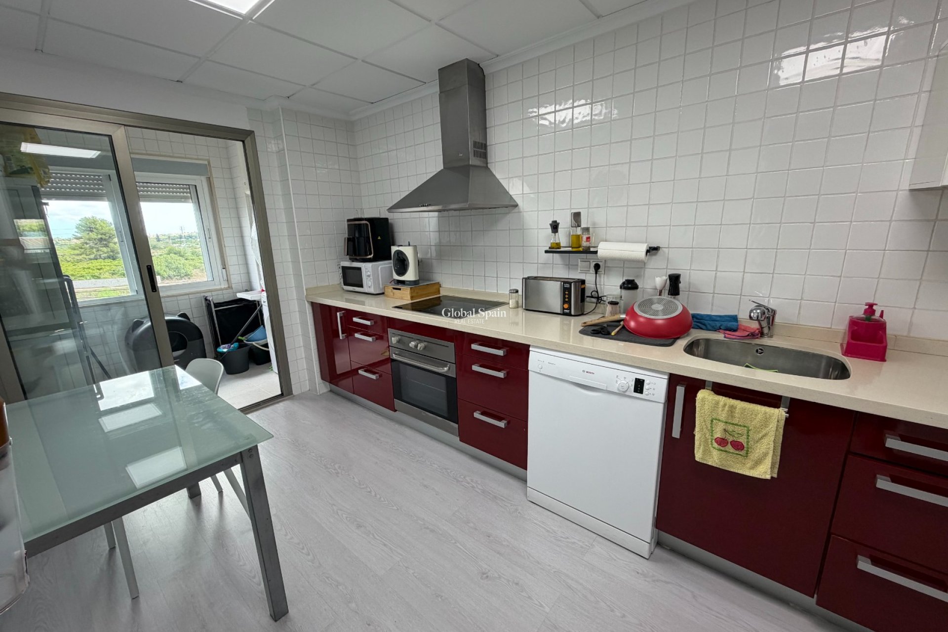 Wederverkoop - APPARTEMENT -
JACARILLA - Jacarilla