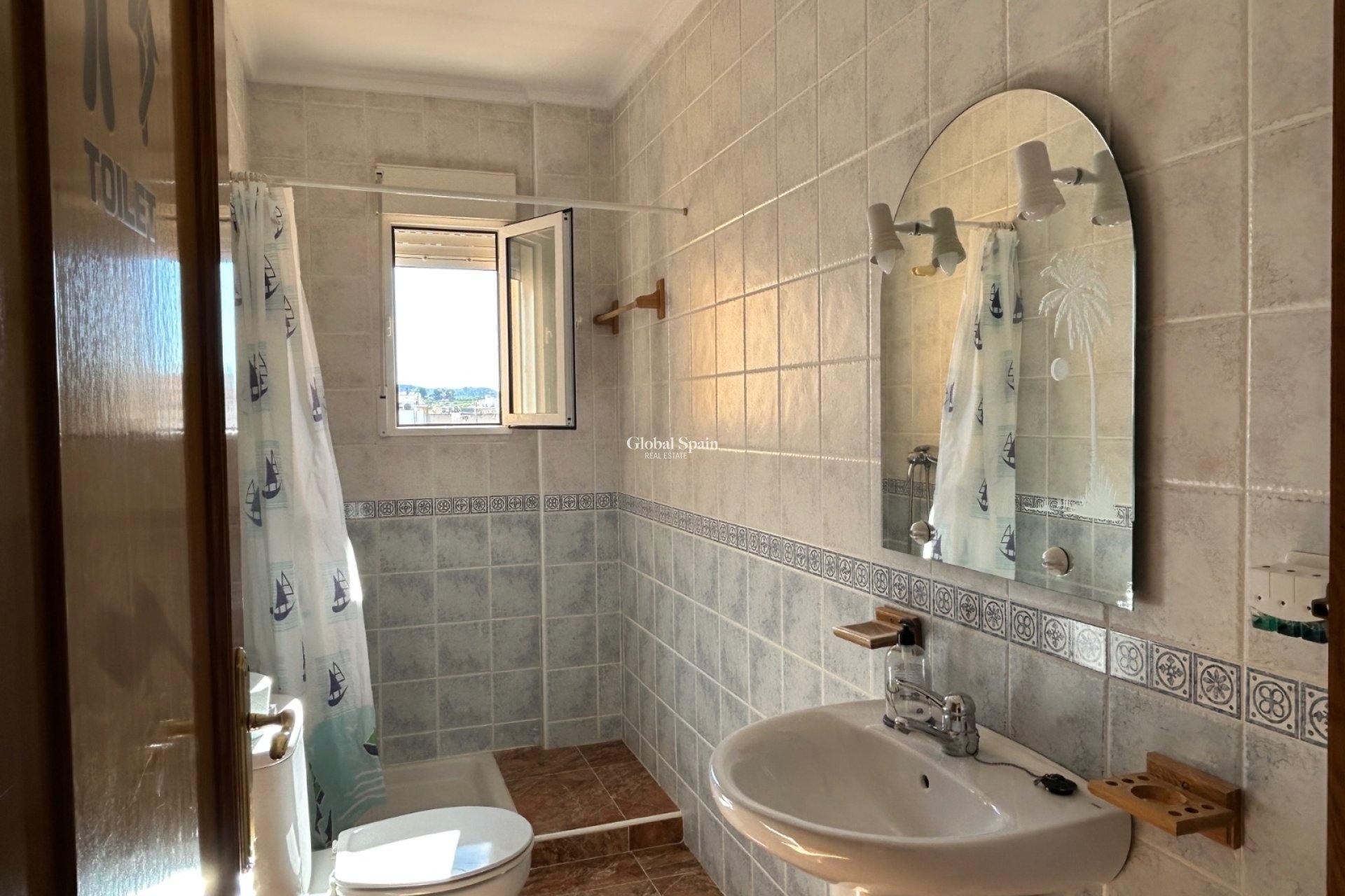 Wederverkoop - Appartement -
Jacarilla - pueblo