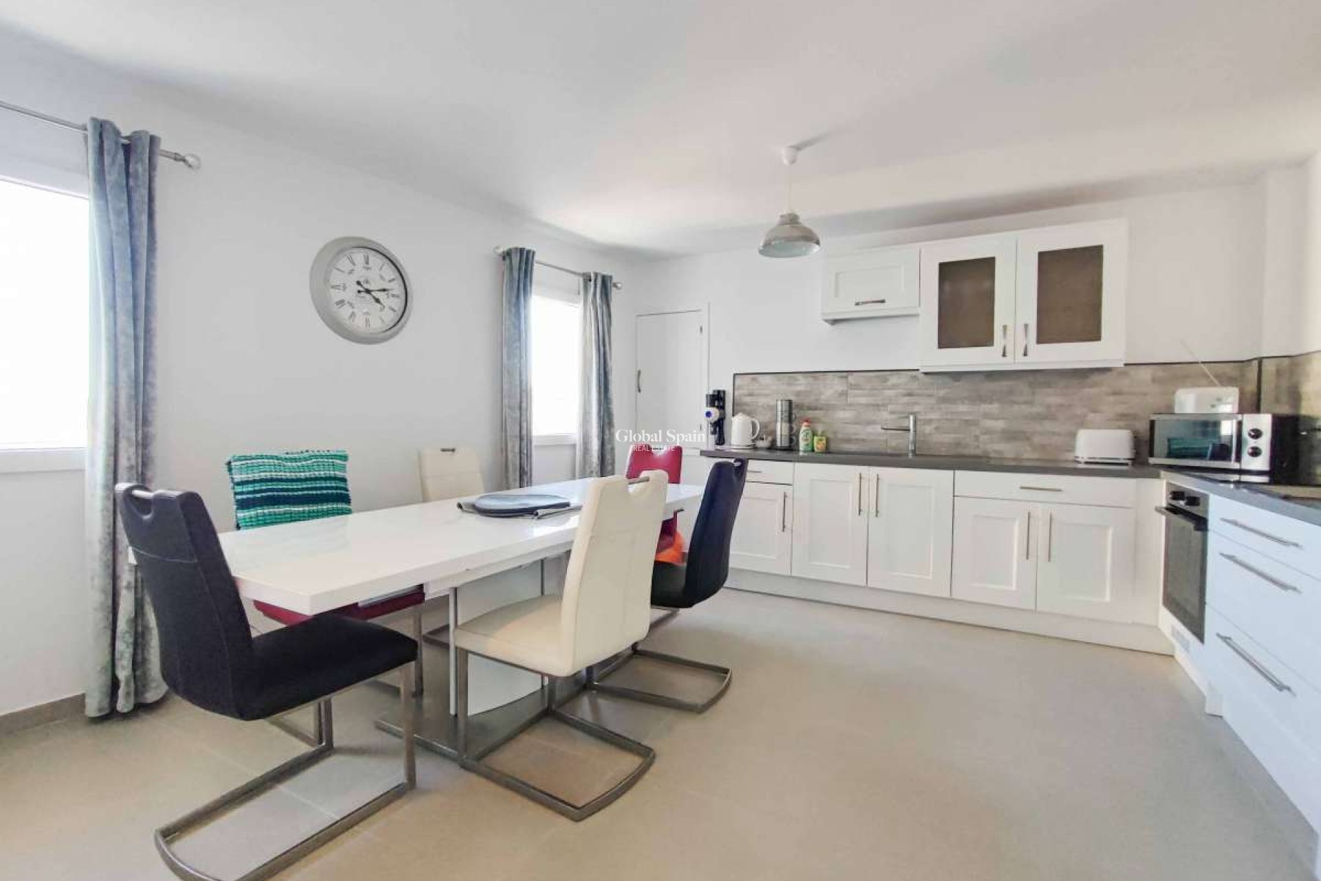 Wederverkoop - APPARTEMENT -
JÁVEA - Costa Blanca