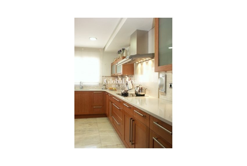 Wederverkoop - APPARTEMENT -
JÁVEA - Costa Blanca