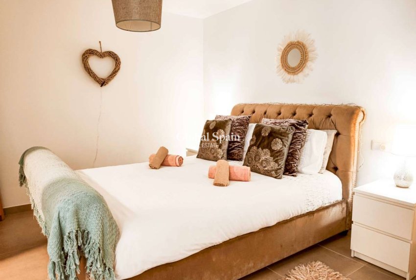 Wederverkoop - APPARTEMENT -
JÁVEA - Costa Blanca