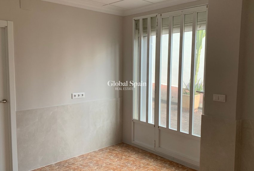 Wederverkoop - APPARTEMENT -
JÁVEA - Costa Blanca