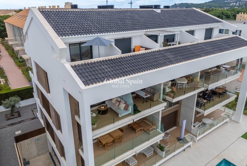 Wederverkoop - APPARTEMENT -
JÁVEA - El Arenal