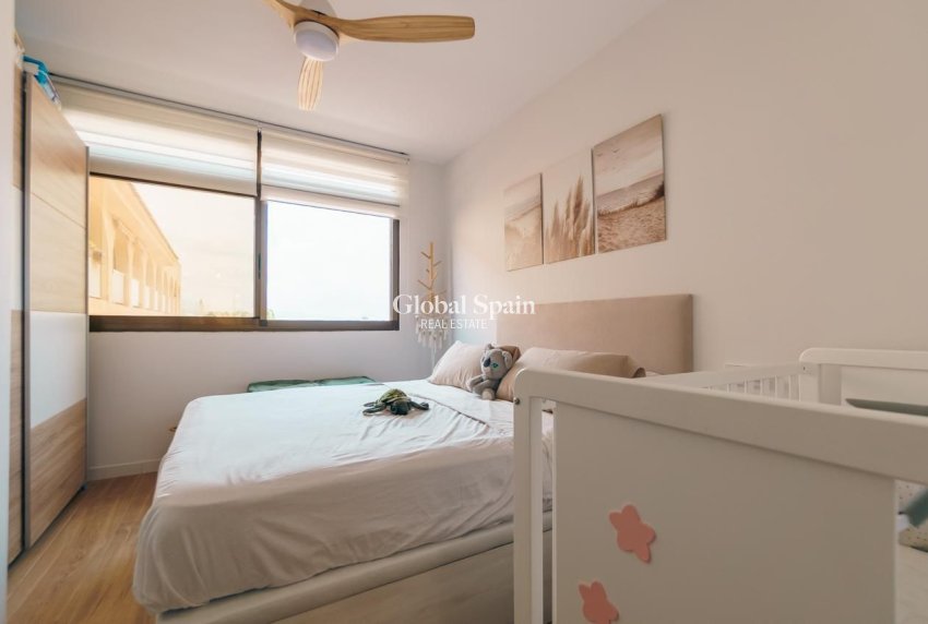 Wederverkoop - APPARTEMENT -
L'ALBIR - center