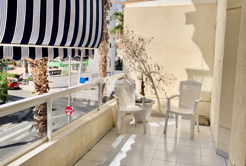 Wederverkoop - APPARTEMENT -
L'ALBIR - center