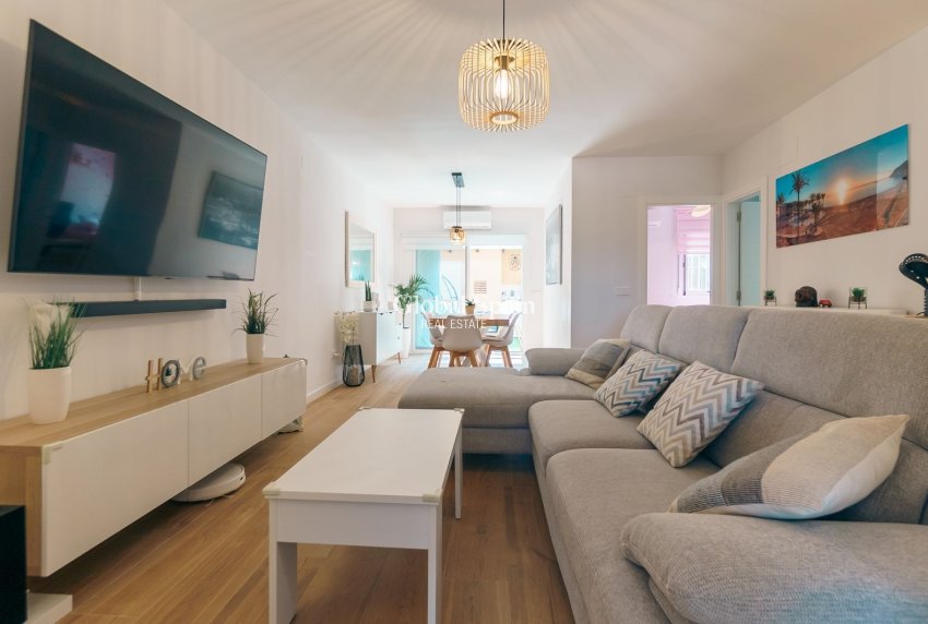 Wederverkoop - APPARTEMENT -
L'ALBIR - center