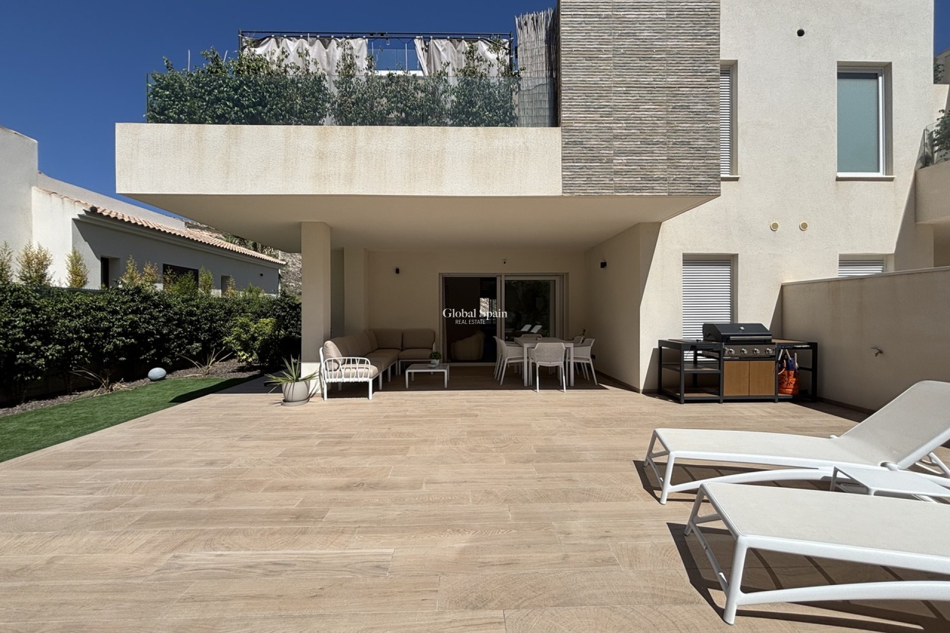 Wederverkoop - APPARTEMENT -
LA FINCA GOLF - Inland