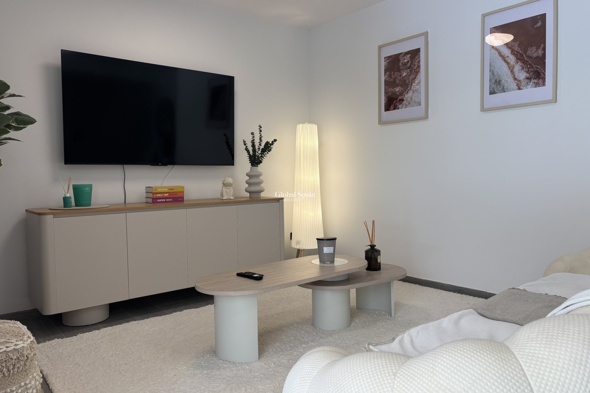 Wederverkoop - APPARTEMENT -
LA FINCA GOLF - Inland