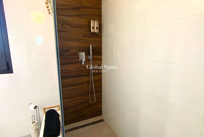 Wederverkoop - APPARTEMENT -
LA FINCA GOLF - La Finca Golf and Spa Resort