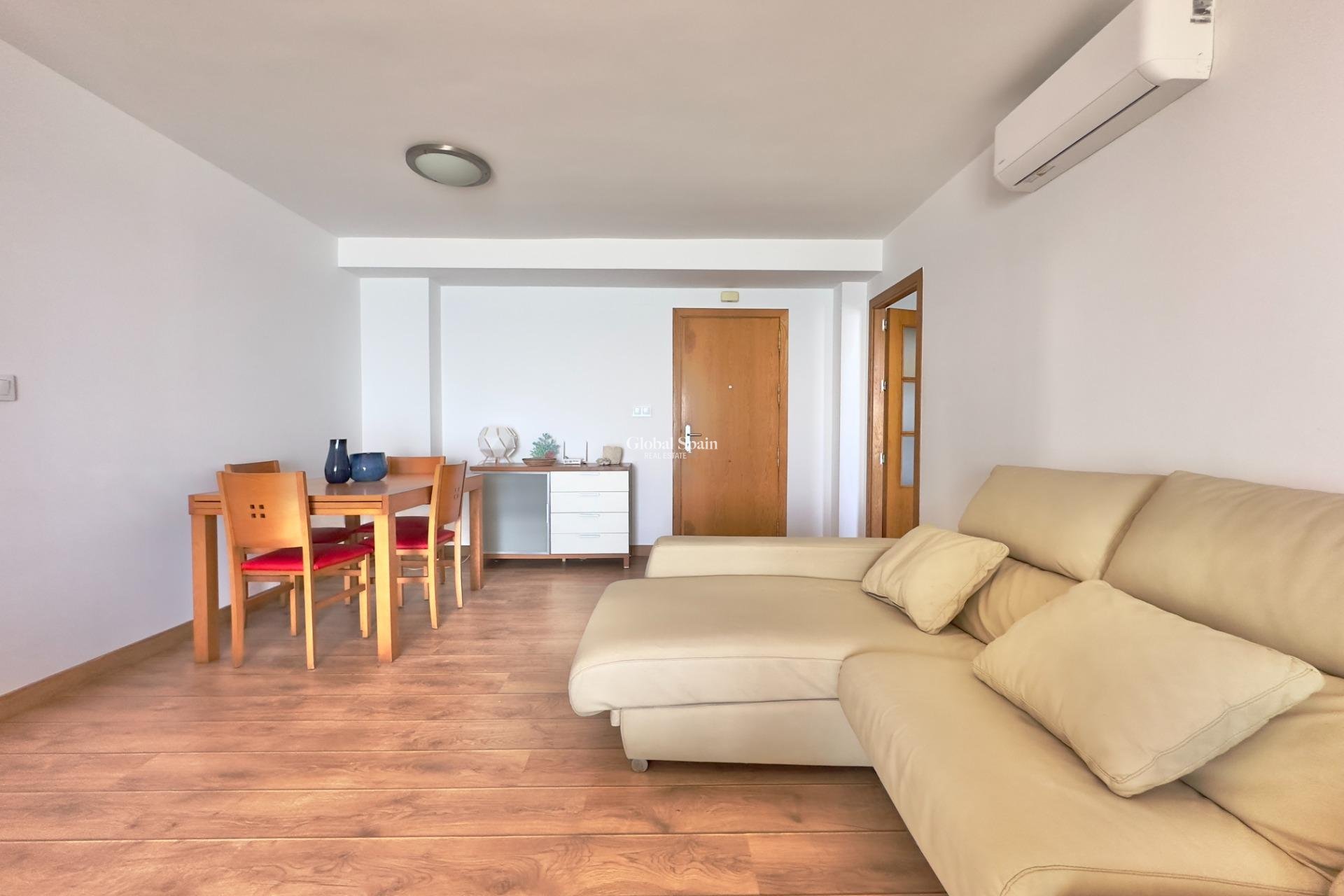 Wederverkoop - APPARTEMENT -
LA MANGA DEL MAR MENOR - Playa del Esparto-Veneziola