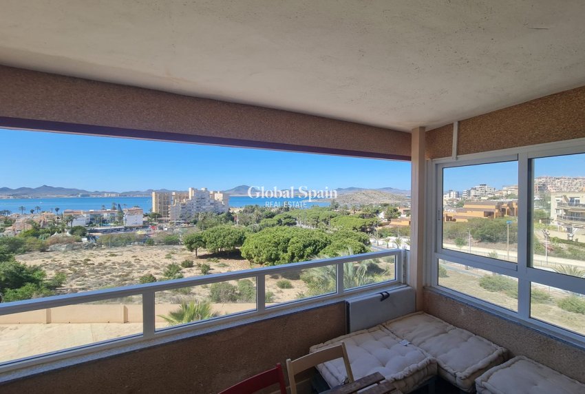 Wederverkoop - APPARTEMENT -
LA MANGA DEL MAR MENOR
