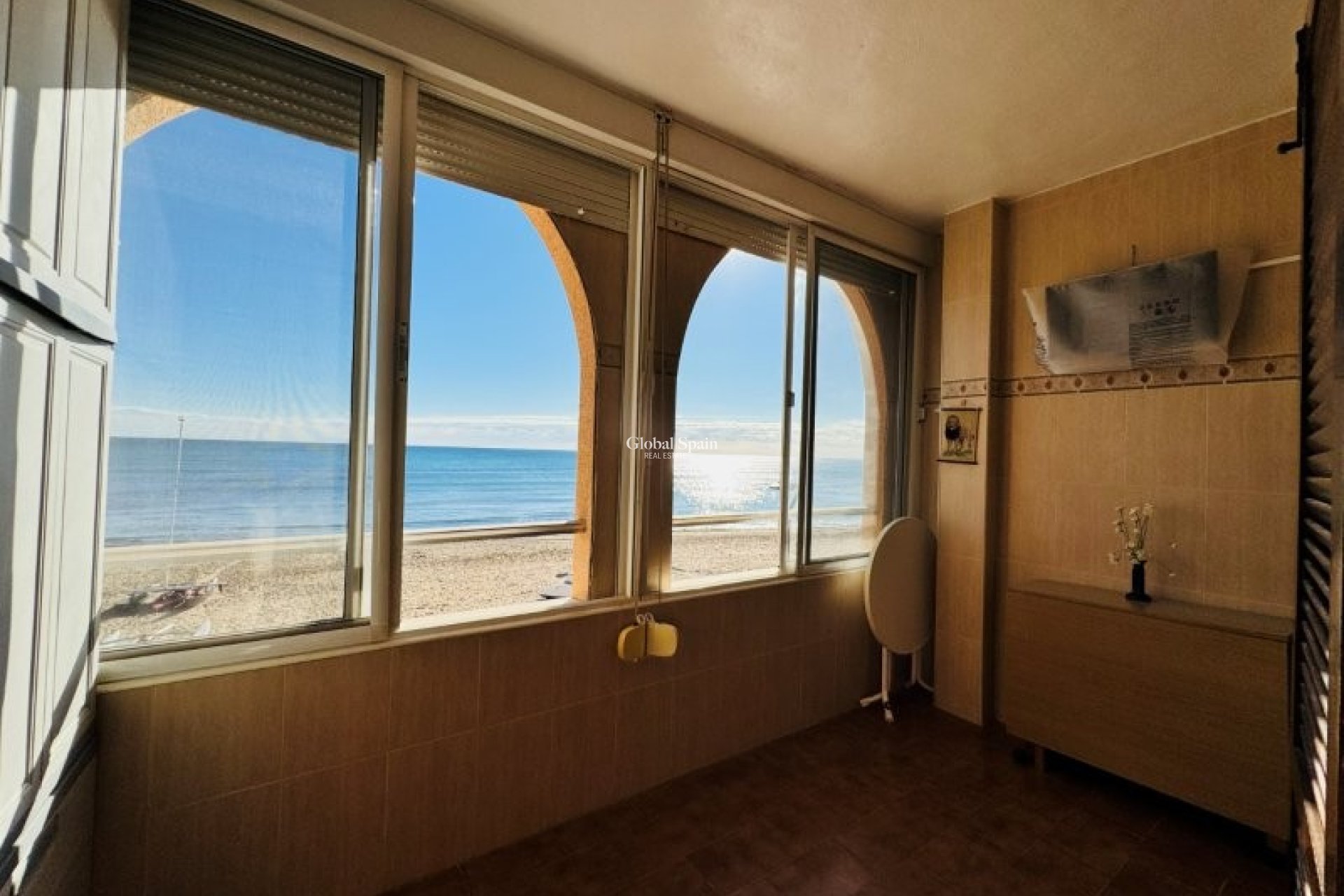 Wederverkoop - APPARTEMENT -
LA MATA - Costa Blanca