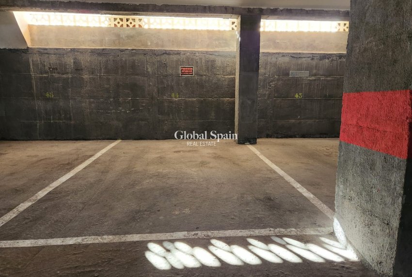 Wederverkoop - APPARTEMENT -
LA MATA - Costa Blanca