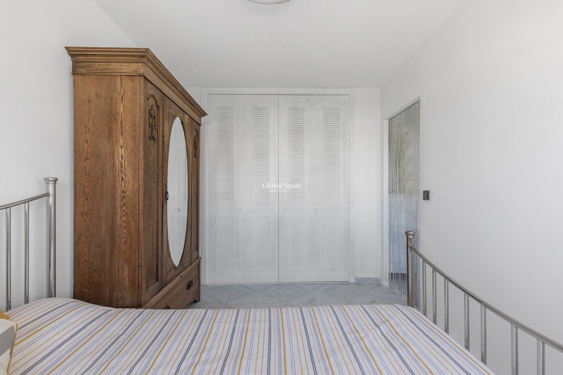 Wederverkoop - APPARTEMENT -
LA MATA - Costa Blanca