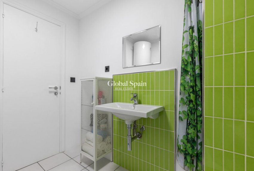 Wederverkoop - APPARTEMENT -
LA MATA - Costa Blanca