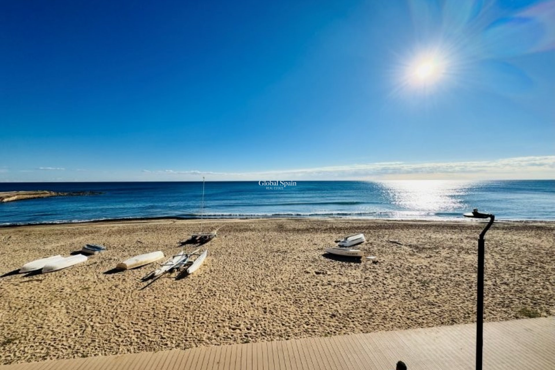 Wederverkoop - APPARTEMENT -
LA MATA - Costa Blanca