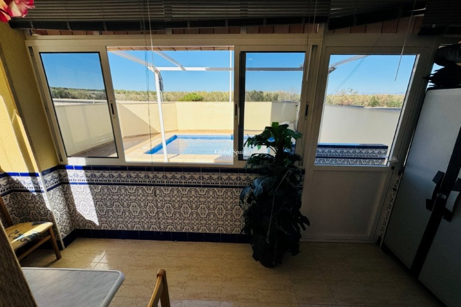 Wederverkoop - APPARTEMENT -
LA MATA - Costa Blanca