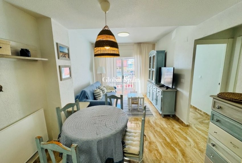 Wederverkoop - APPARTEMENT -
LA MATA - Costa Blanca