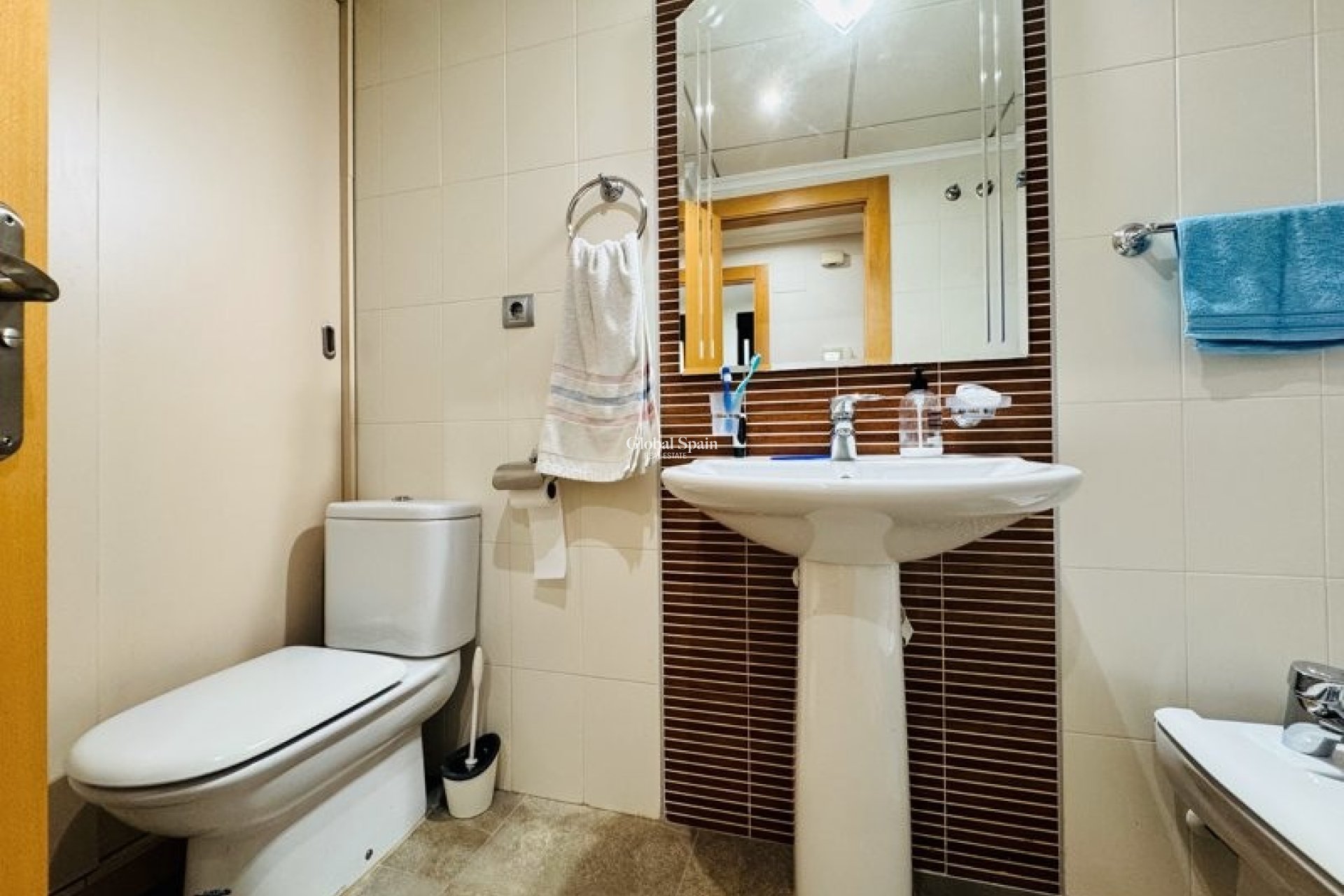 Wederverkoop - APPARTEMENT -
LA MATA - Costa Blanca